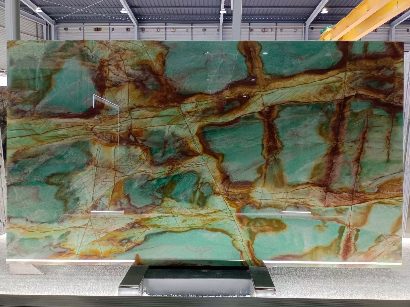 Natural art green quartzite Featured Image