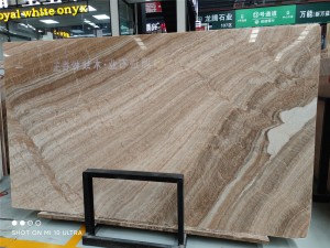 Beige wooden onyx slab