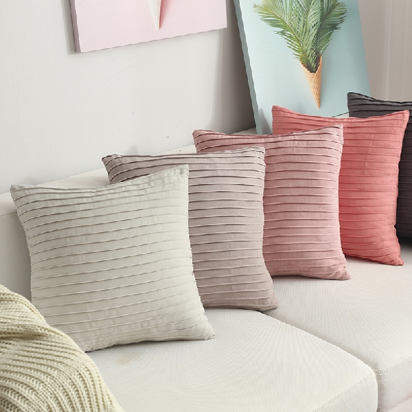 2019 High quality Taffeta -
 18″X18″Simple wind suede hand-pleated cushion pillow/cushion series-HS21541 – Health
