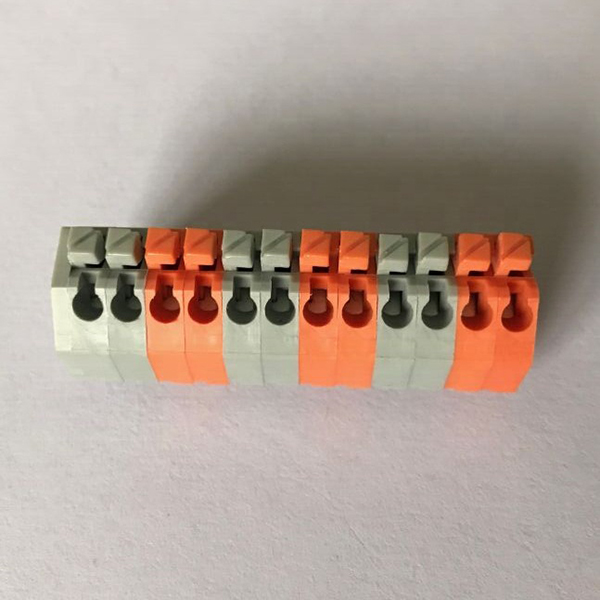 3.5mm 250 terminal block electrical connectors 250 type screwless terminal block Featured Image