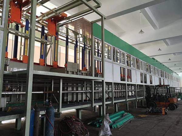 Automatic circular vertical electroplating production line1