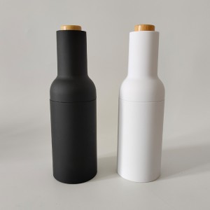 Home Decoration Soft Feel Electric Bottle Gravity Salt and Pepper Grinders with wood Lid