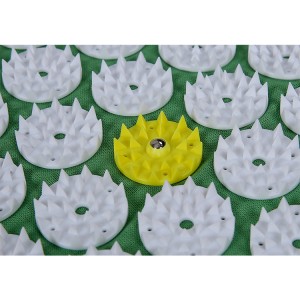 New Eco Natural Wholesale Plastic Spikes Acupressure Mat And Massage mat with magnets