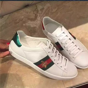 Hot Selling Low Top Sneakers Couples Brand Designer Shoes