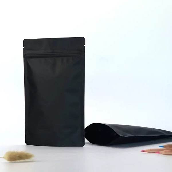 Stand-up pouch - matt black