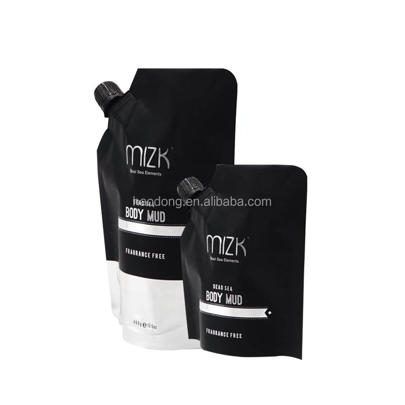 Shower gel packaging pouch with nozzle