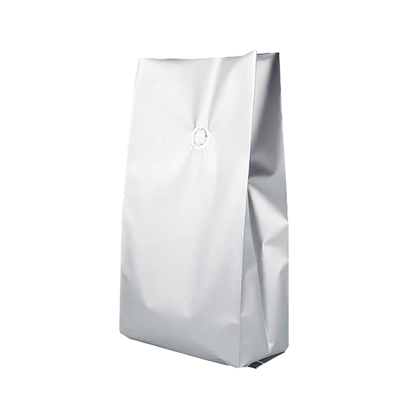 Silver-Side-gusseted-coffee-bags-packaging-pouches-with-valve-500x650