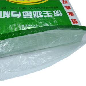 polypropylene bags to contain powder and store grains