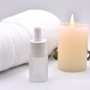 30ml round shape essential oil glass bottle with dropper
