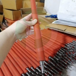 Laminator silicone rubber roller with shaft