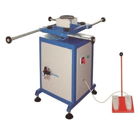 Super Purchasing for Automatic Cnc Glass Loading Machine -
 Rotating Sealant Spreading Table  Double Glazing Equipment  Rotating Sealant Spreading Tabl – Saint Best