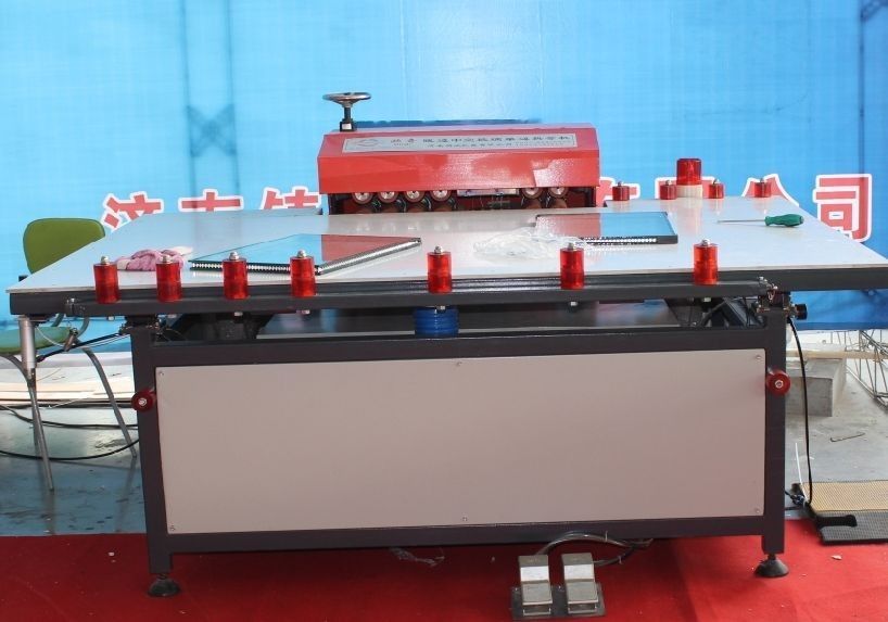 OEM Supply Glass Double Edger -
 Horizontal Insulating Glass  Equipment , Roller Press Machine for Double Glazing – Saint Best