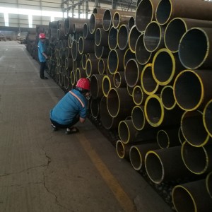 Seamless Alloy Steel Boiler  Pipes Superheater alloy pipes Heat Exchanger Tubes