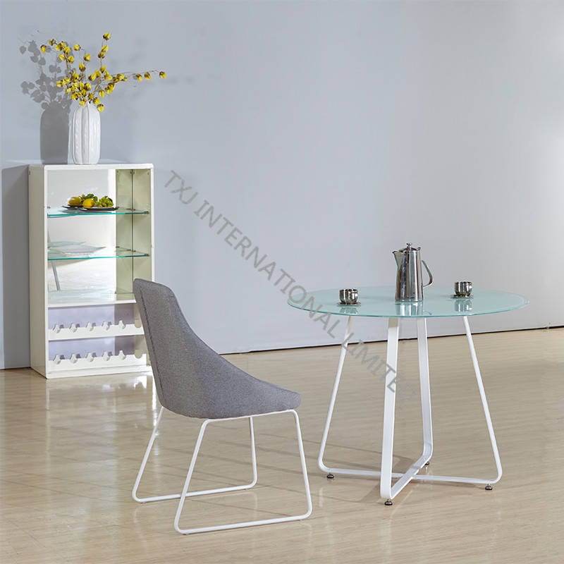 Tempered  glass table