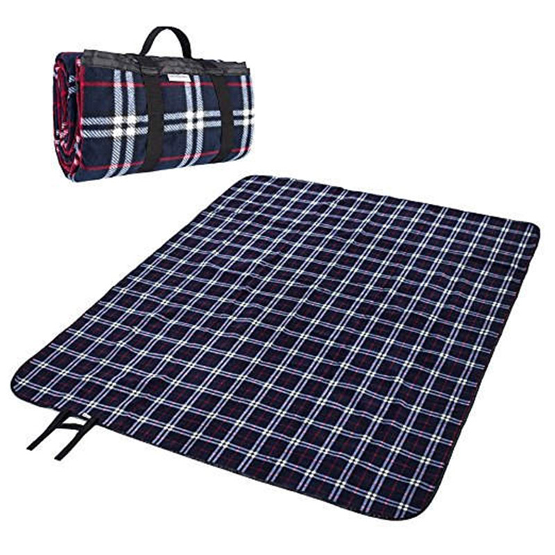 folding picnic blanket