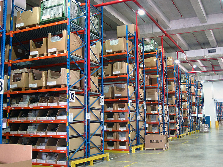 Professional Design Selective Pallet Rack - Very Narrow Aisle Racking System – Spieth