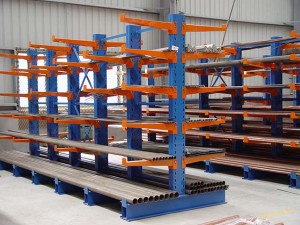 Spieth Storage Heavy duty cantilever racking system