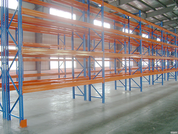 The factors to buy used pallet racks or new ones