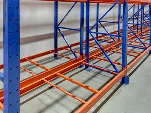 Dubbel diep palletstellingsysteem geleverd door Spieth Storage