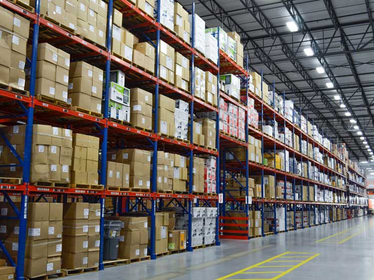 How to maintain warehouse racks on a daily basis?