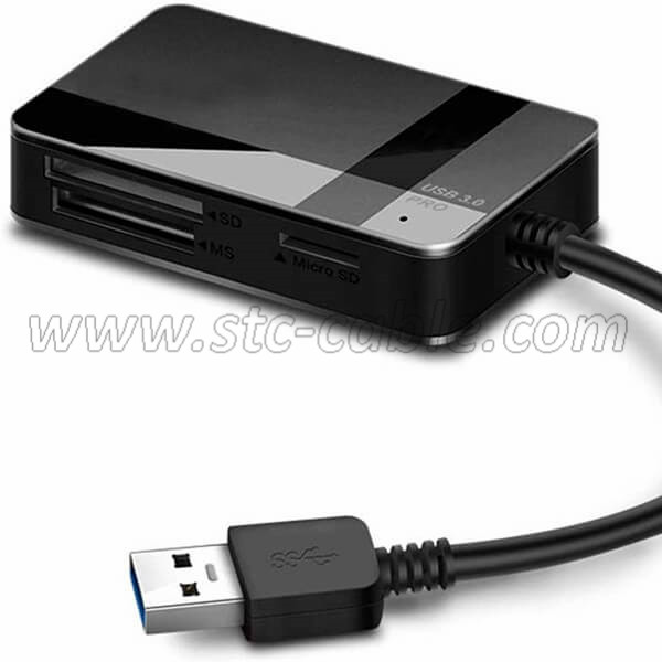 USB 3.0 Multi-Card Reader With 4 ports