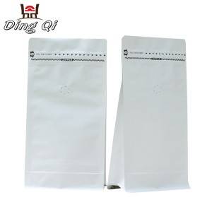 White flat bottom paper bags