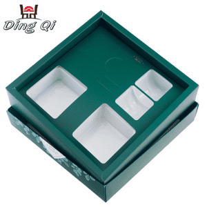 Plain rigid folding cardboard gift box with lid
