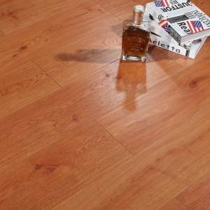 Moisture-repellent woodcore flooring