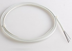 G652D Singlemode FTTH Fiber Optic Drop Cable For FTTH Network Fiber Optic Cable
