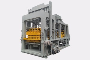 Καλή μηχανή μπλοκ των επιδόσεων των γραμμών QT8-15 Αυτόματη παραγωγή τούβλων