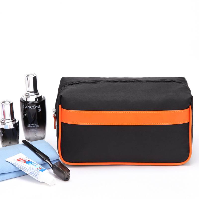Cosmetic bag ladies travel square makeup brushes with Contrast color PU leather piping OEM factoryosmetic bag ladies travel square makeup brushes with Contrast color Featured Image
