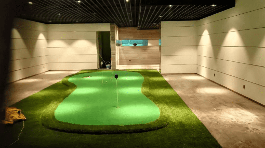 Tips for beginners to practice indoor golf