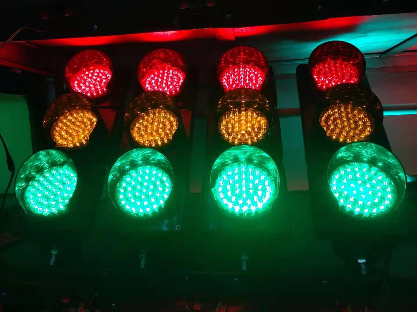 100mm mini red yellow green traffic signal light
