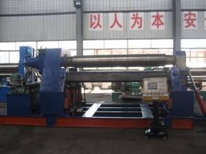 W12-90 4000 × 4 Roller Steel Plate Rolling Machine, Ro - Fhiongail tighead 70mm