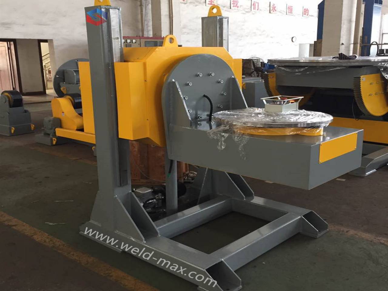 New Delivery for 600kg Horizontal Welding Table - Servo Motor Drive CNC Automic 3 Aixs L-Type Welding Positioner With Chuck  – Sanlian