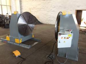 Yellow And Grey Horizontal Head Tail Welding Positioner With 3 Jaws Chuck