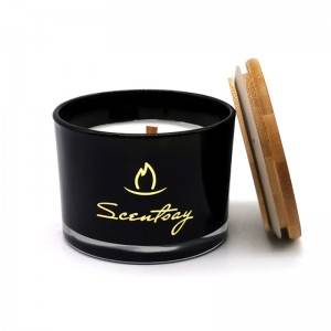 Three wooden wicks scented natural decorative candle