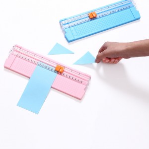 Wholesale Office Desktop Personal Use Plastic Small Manual Paper Cutter A4 Paper Trimmer For Paper
