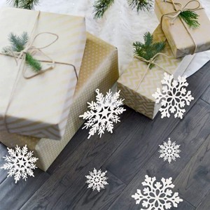 White Snowflake Ornaments Plastic Glitter Snow Flakes Ornaments