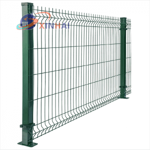 3D curved fence
