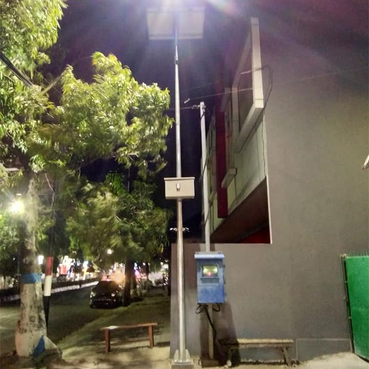 China Supplier  Wind Solar Hybrid Controller  - 80W Solar Street Light For Road – Xintong