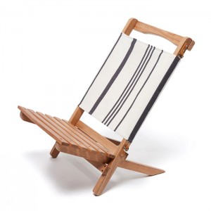 Wooden Folding Swimming Pool Chair    XH-X126