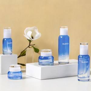 Wholesale cosmetic packaging 30g 50g glass cream jar 40ml 120ml 150ml glass bottle
