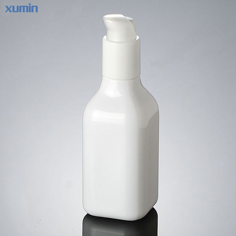 Leakproof dezajno ĉapo 200 ml blankaj kvadrataj ŝaŭmo pumpilo botelo