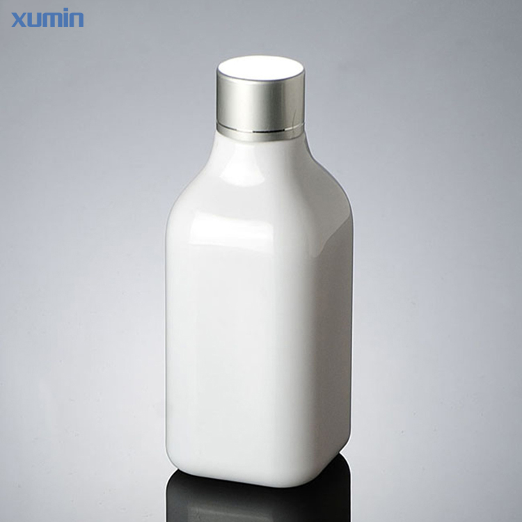 New Delivery for Acrylic Cosmetic Bottle -
 Leak proof design sliver cap high quality 200ml white square foam pump pet bottle – Xumin