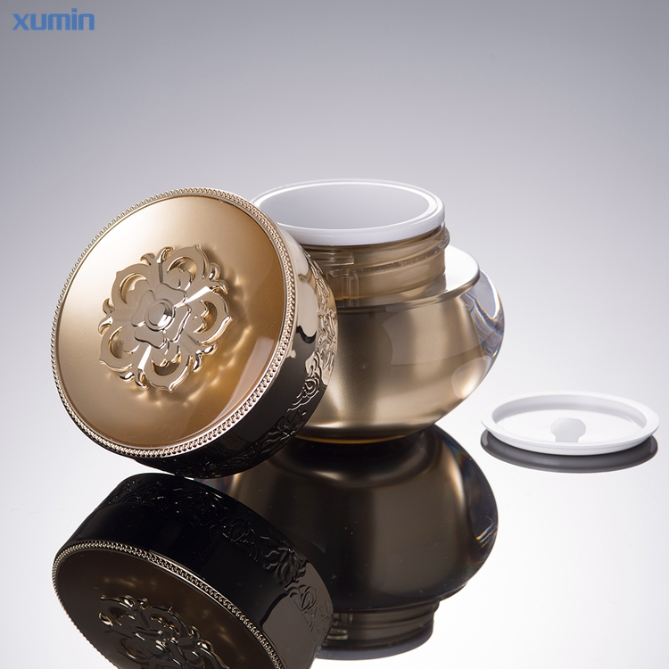 2019 New Arrival Golden Luxury design Acrylic Lotion Face Serum Bottle 15g 20g 30g 50g 30ml 50ml 100ml Fashion Acrylic Jar