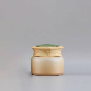 High PerformancePet Plastic Bottle - 50g cream jar wood grain glass jar luxury cosmetic glass jars for cosmetic with bamboo lid – Xumin