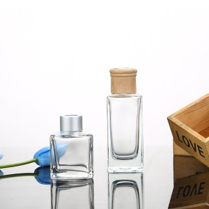 Wholesale flat square reed diffuser glass bottle with lid 100ml 150ml