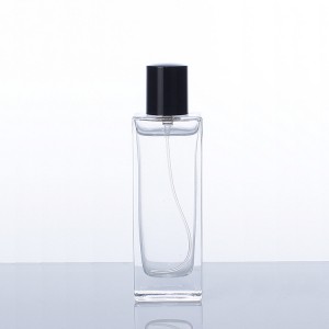 Wholesale spot 30ML empty refillable square crystal glass perfume spray bottle