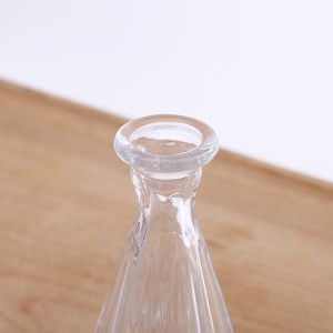 50ml empty flint glass aromatherapy oils bottle with glass stopper